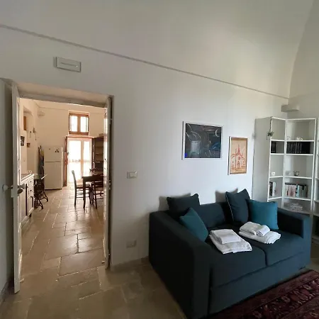 Cozy House In Center With Panoramic View
